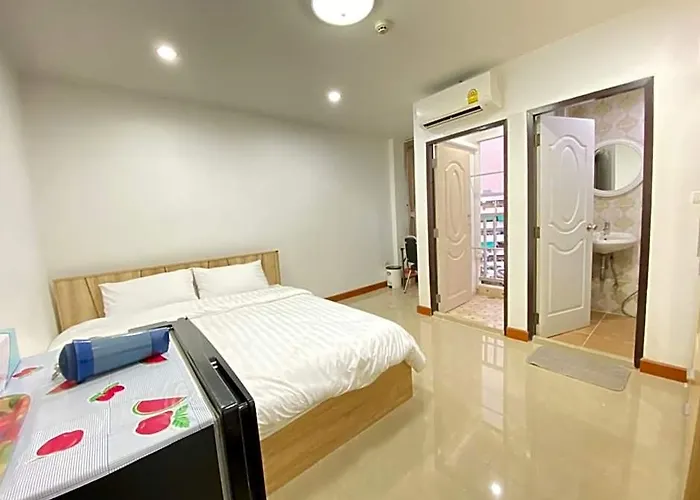 Отель Wellness Mansion Бангкок