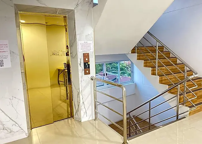 Отель Wellness Mansion Бангкок